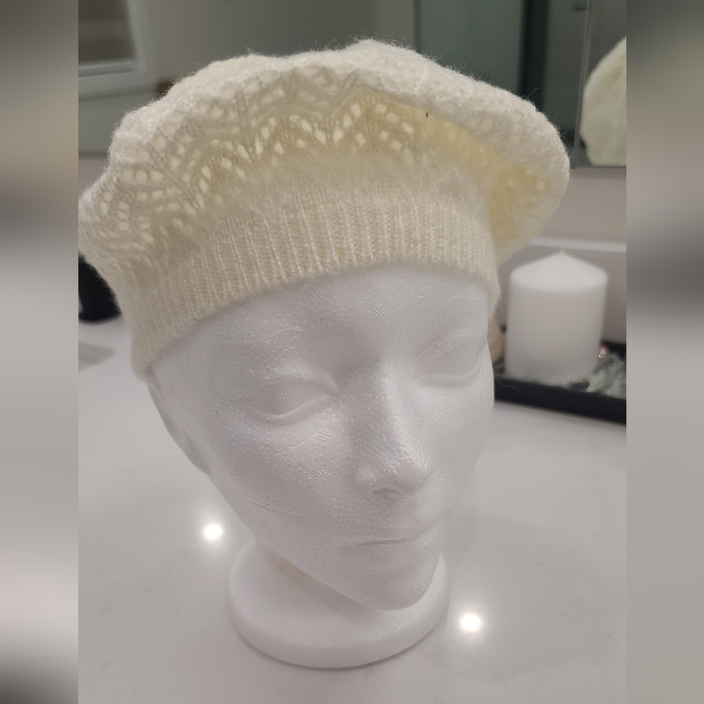 H&M cream crochet beret